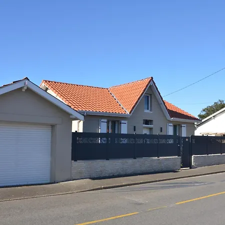 Maison Bon Air וילה