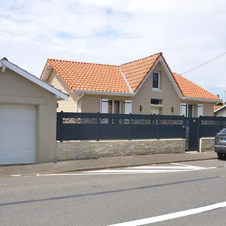 Maison Bon Air וילה