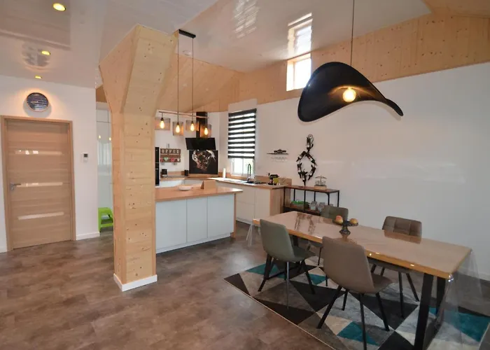 Maison Bon Air * 카브레톤