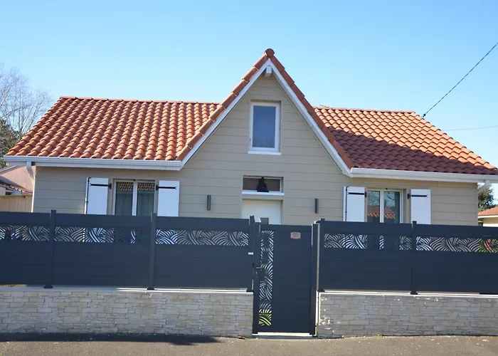 Maison Bon Air * 카브레톤