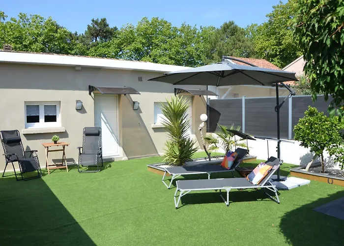 Maison Bon Air * 카브레톤